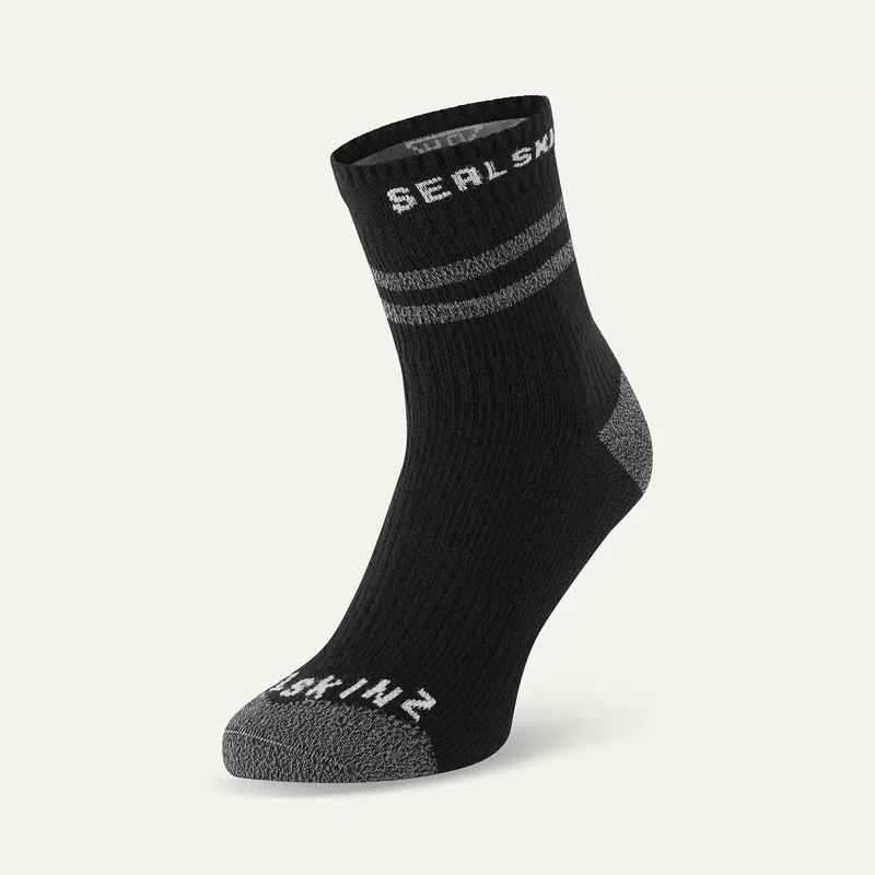 Sealskinz Mautby Waterproof Socks Black Bestseller