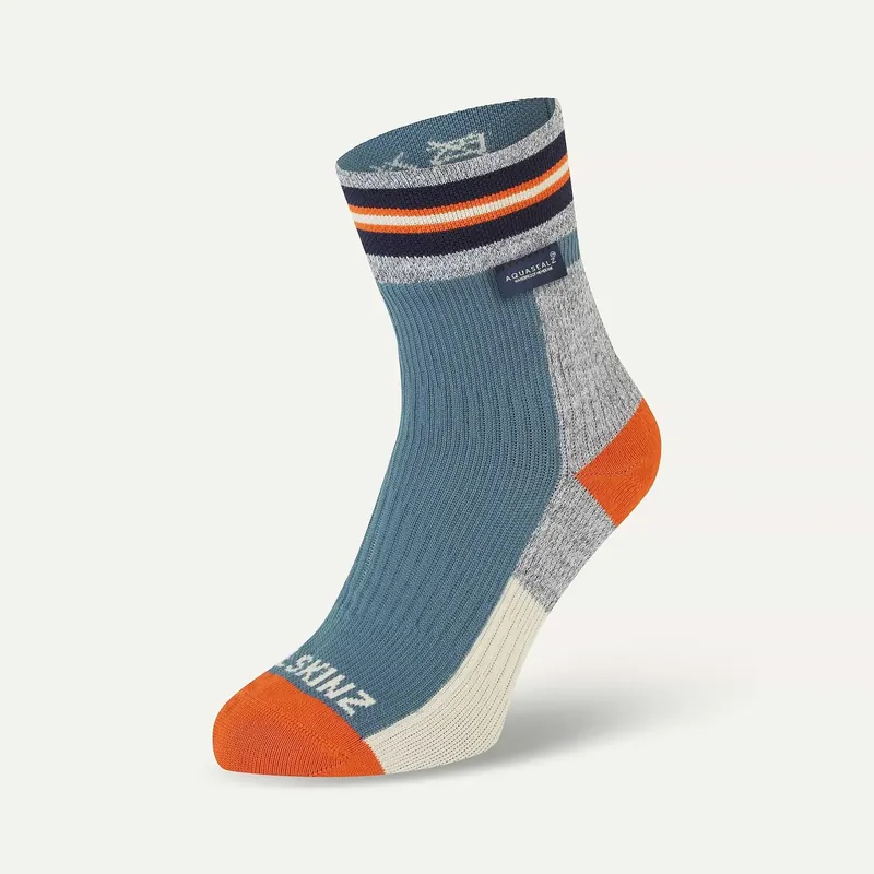Sofort Bestellen Outdoor Socken für Sommer & Winter