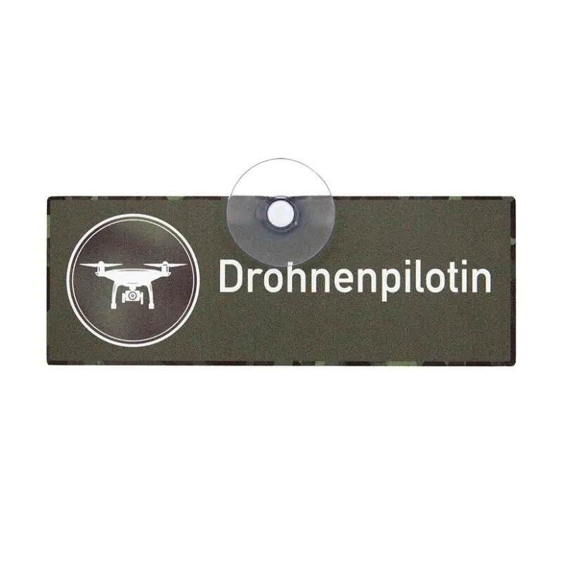 Wilde Hilde Saugnapfschild "Drohnenpilotin" II Geprüft