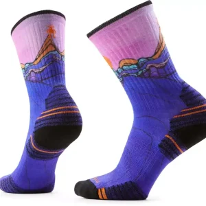 Hike Targeted Cushion Mountain Sunrise Print Crew Socks Women Neue Kollektion
