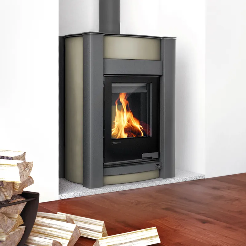 Ausverkauf Aquaflam Vario Kalmar Basic Wasserführender Kaminofen Olive 11/5 kW