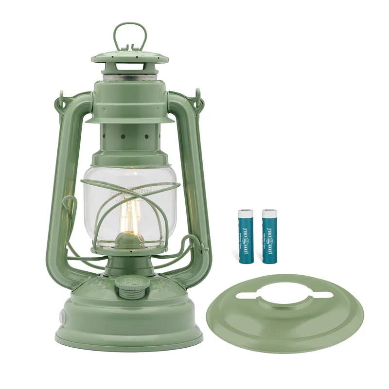 Direkt Vom Hersteller Feuerhand Interior Set Sage green (Baby Special LED-Lampe, Akku und Refelktorschirm)