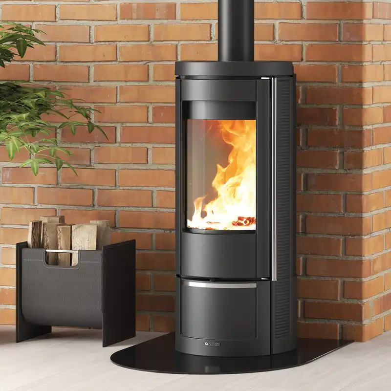 La Nordica Marlena 16 Kaminofen, inkl. 50 cm Abgasrohrstutzen Preisreduziert