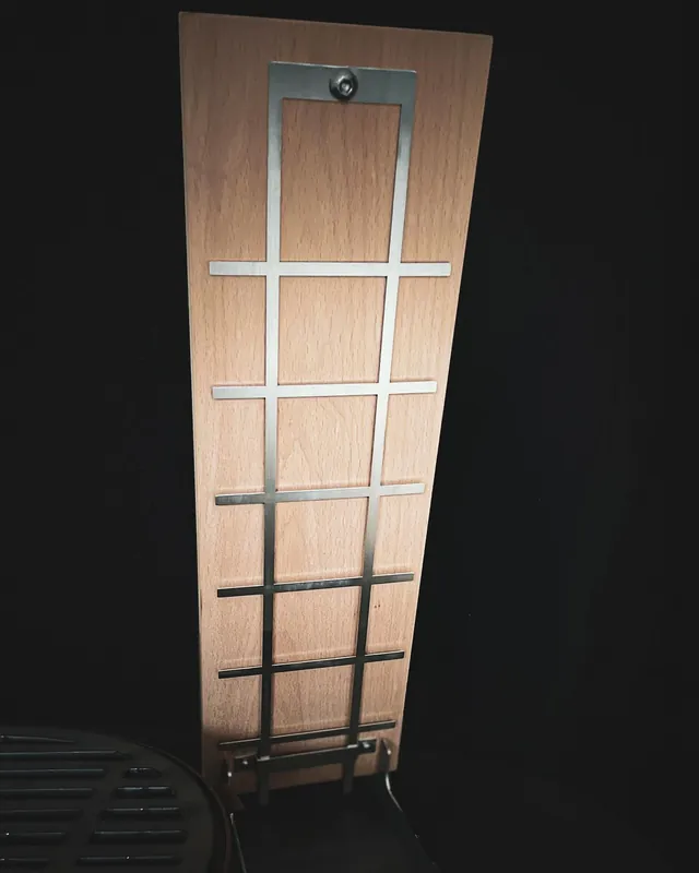DEINWERK Flammlachsbrett für Feuerplatte aus massiver Buche mit Edelstahlbügel Neu
