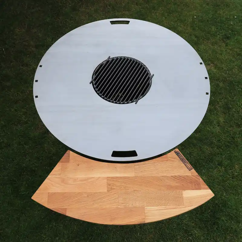 Versand Am Gleichen Tag DEINWERK Anstecktisch aus Corten/Eiche für Grillfass Grilltonne Feuertisch Feuerstelle