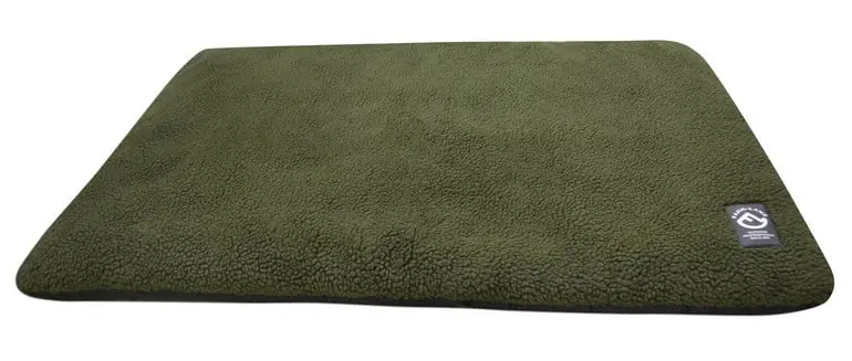 Heißes Angebot Farmland Hundedecke aus Faserpelz 70x100cm / Oliv
